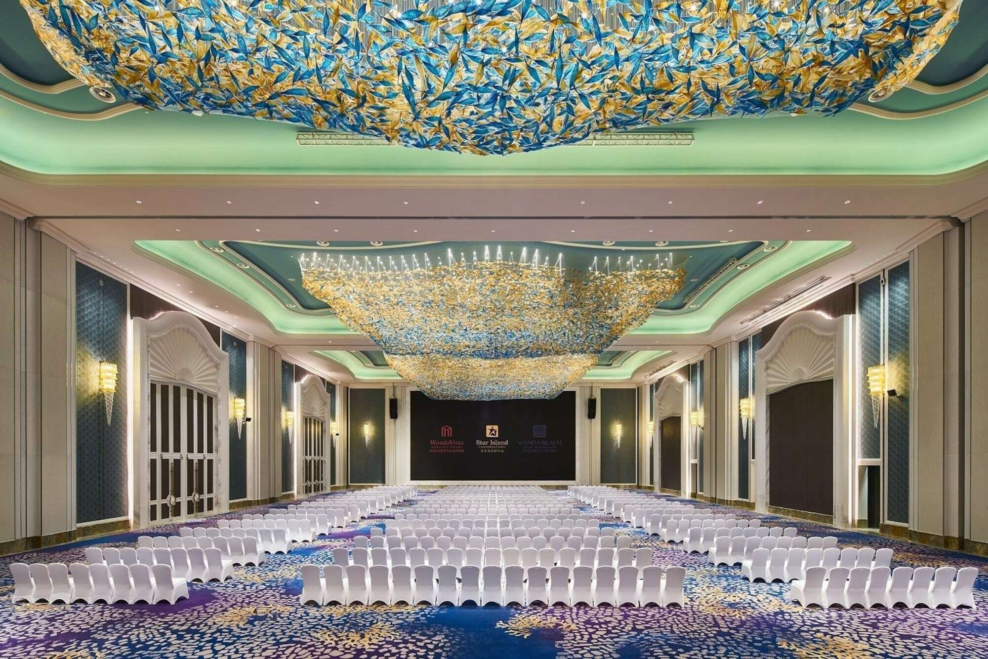 Wanda Realm Qingdao Movie Metropolis Hotel Eksteriør billede